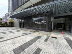 The Mezzo (D12), Retail #521044011